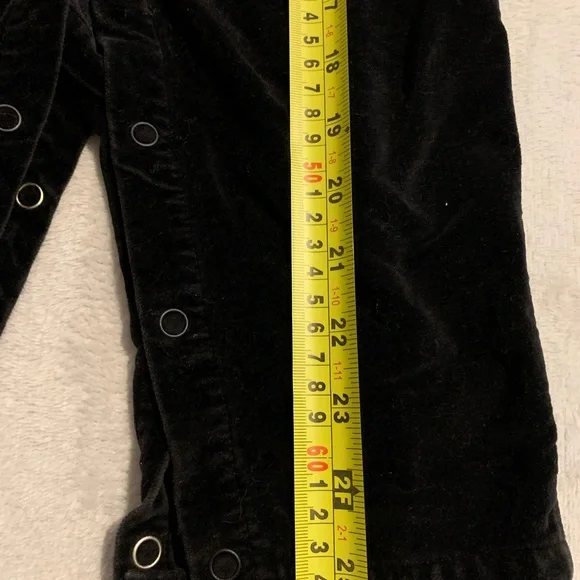 Vintage Baby Girl‎ 18 Month Velvet Velour Black Overalls Y2K - Picture 5 of 6